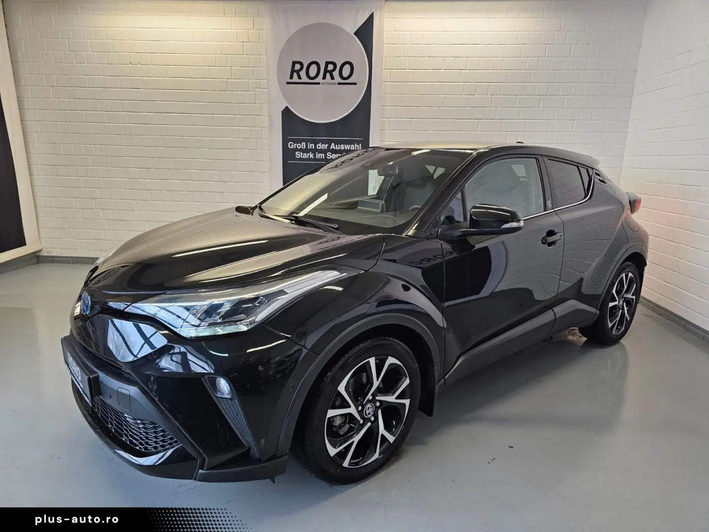 TOYOTA C-HR 1.8 Hybrid Team D   RFK AHK Navi 2.Hand SH