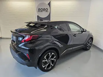 TOYOTA C-HR 1.8 Hybrid Team D   RFK AHK Navi 2.Hand SH