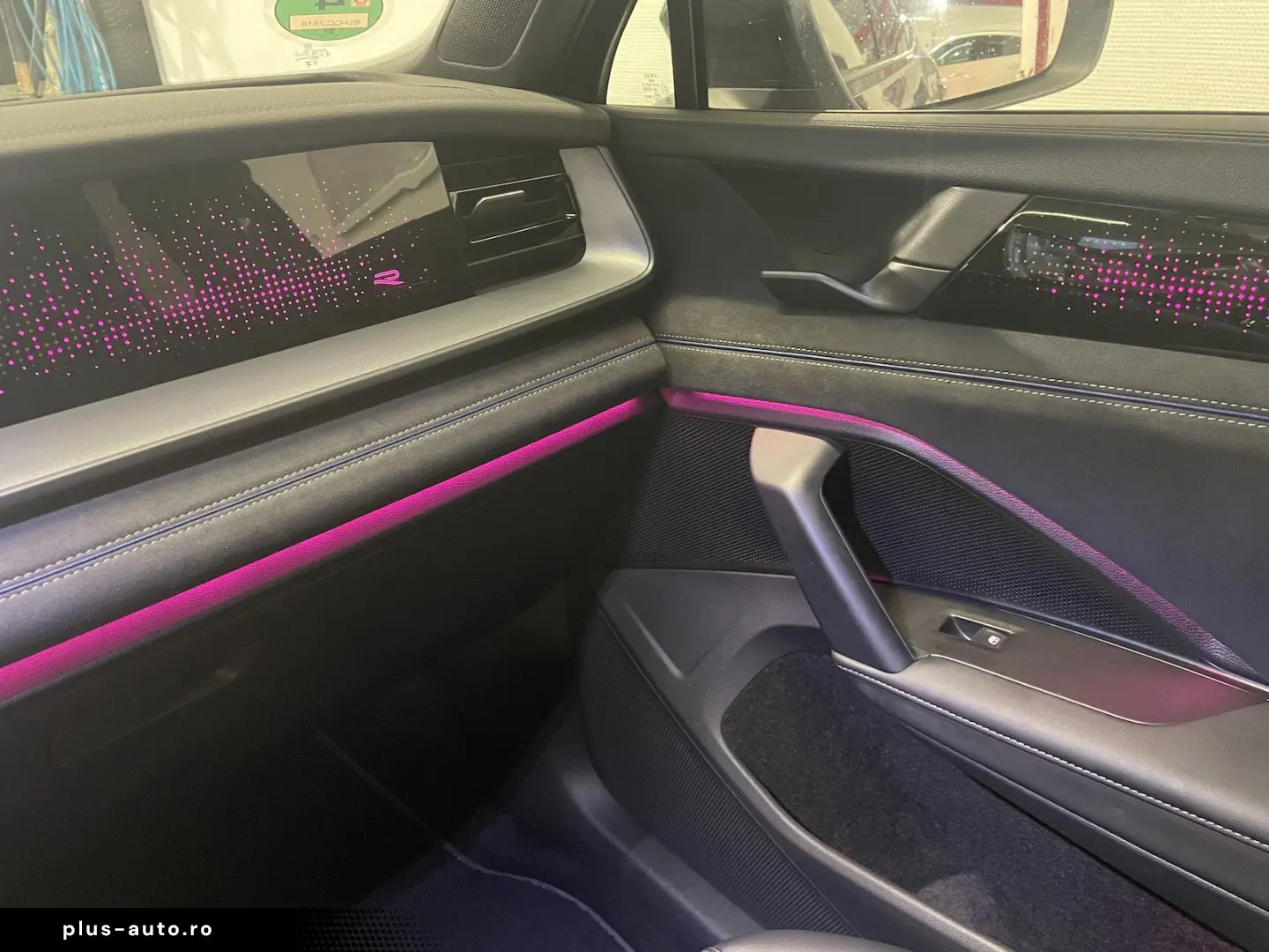 VW Tayron 2.0 TDI 4M R-Line 7-Sitz PANO IQ Matrix B