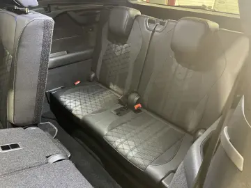 VW Tayron 2.0 TDI 4M R-Line 7-Sitz PANO IQ Matrix B