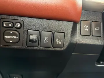 Toyota Rav 4 2.0 diesel 4WD 2014 Euro 5   Garantie   Rate