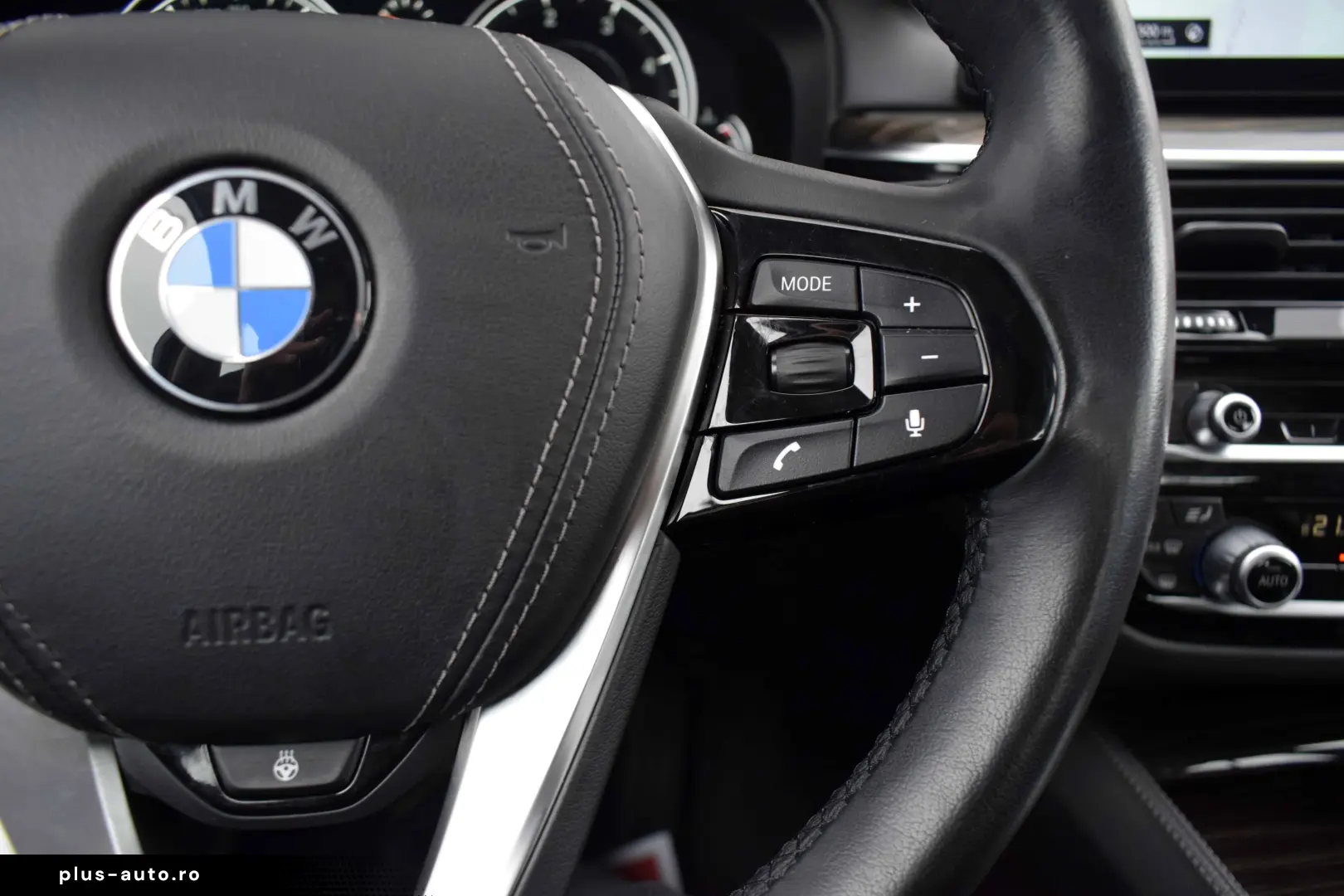 BMW Seria 5 520d Efficient Dynamics Edition Aut. Luxury Line