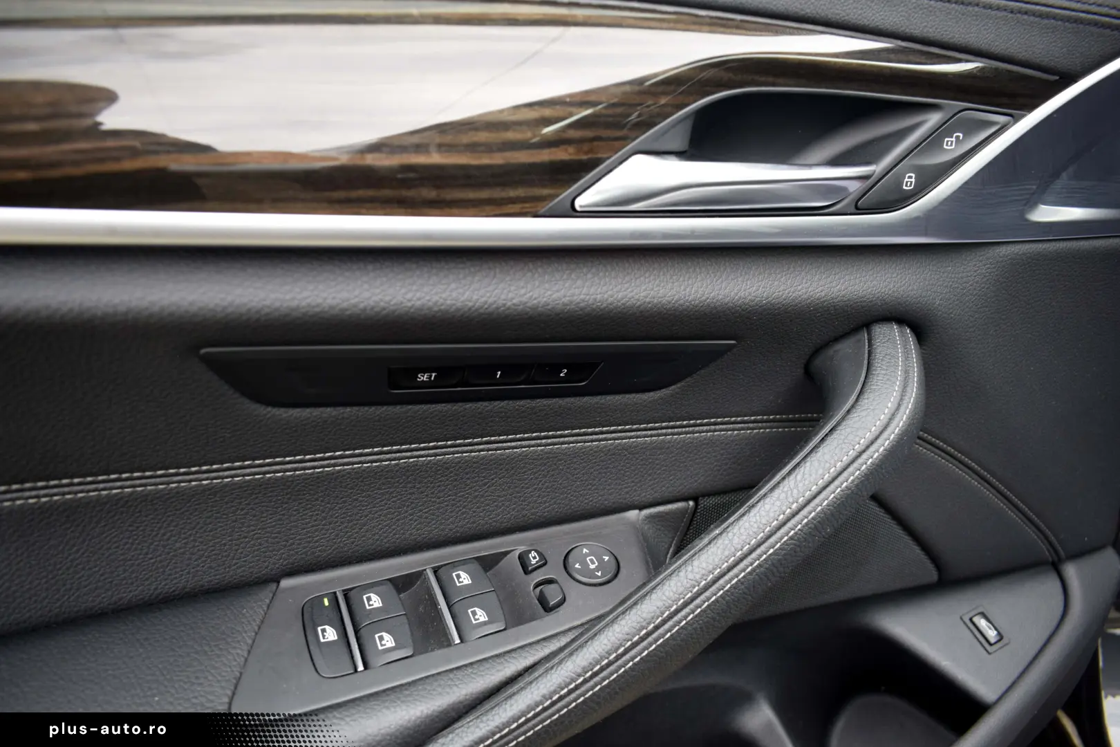 BMW Seria 5 520d Efficient Dynamics Edition Aut. Luxury Line