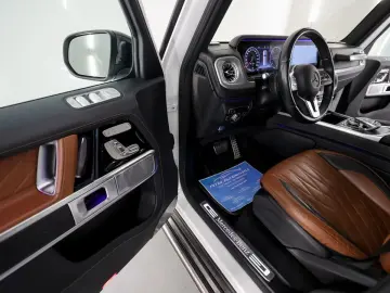 Mercedes-Benz G