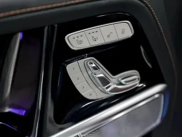 Mercedes-Benz G