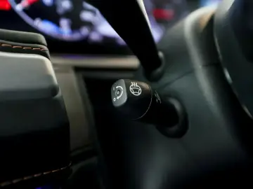 Mercedes-Benz G