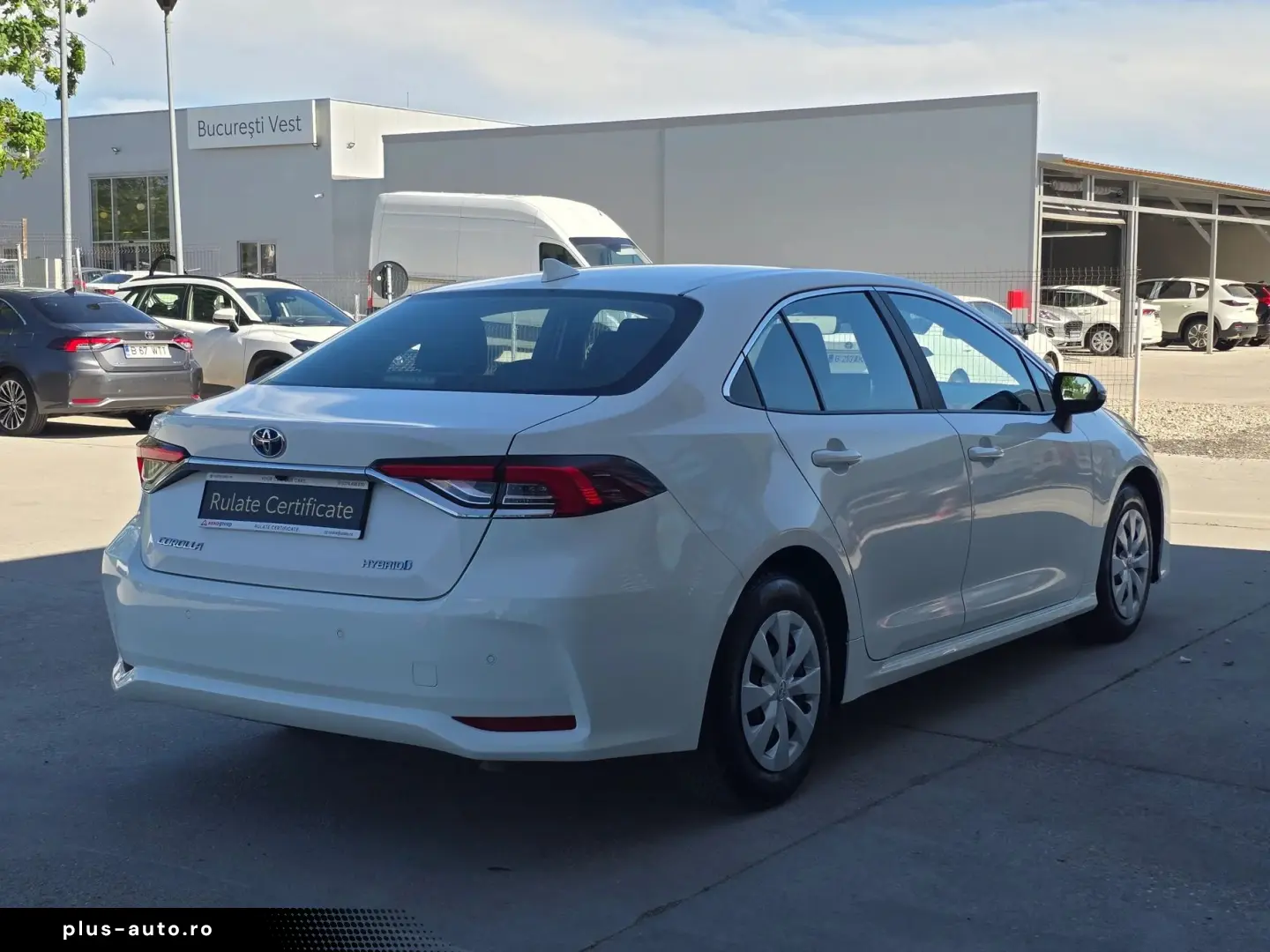 Toyota Corolla 1.8 HSD Business Hybrid 122 CP