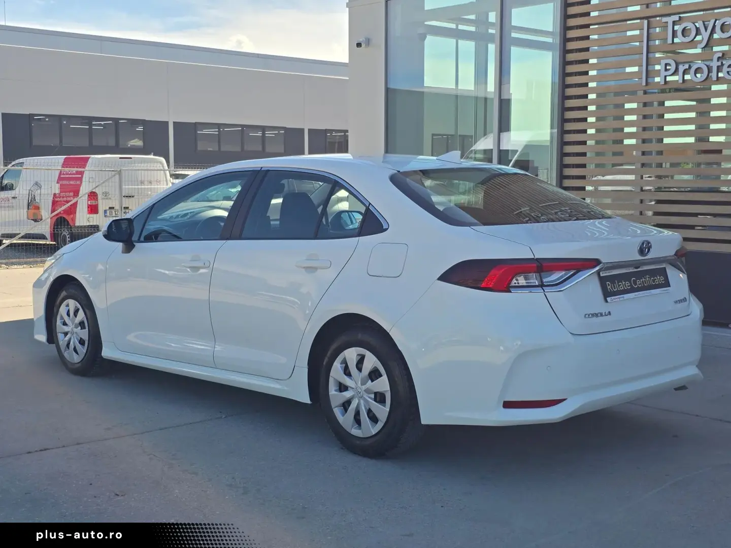 Toyota Corolla 1.8 HSD Business Hybrid 122 CP