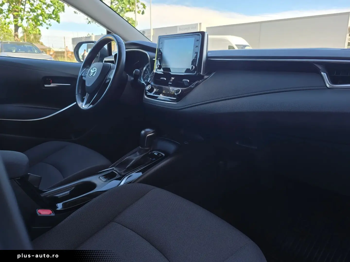 Toyota Corolla 1.8 HSD Business Hybrid 122 CP