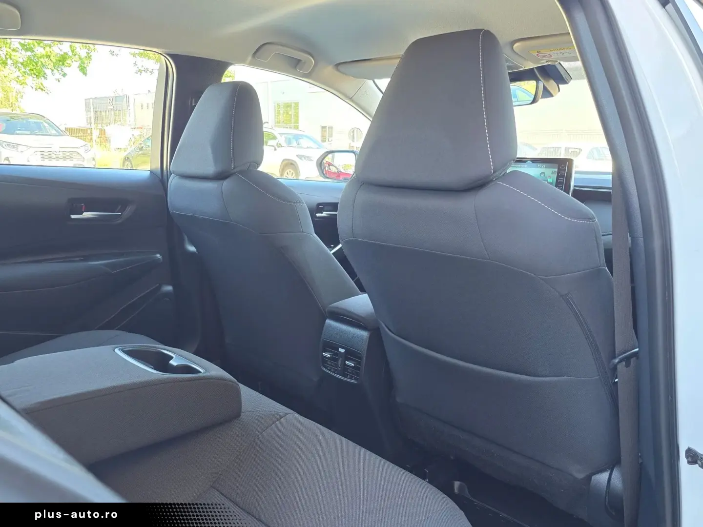Toyota Corolla 1.8 HSD Business Hybrid 122 CP