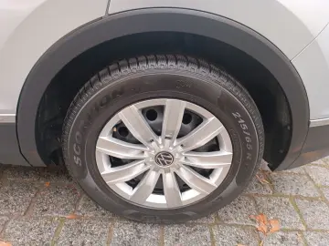 VW Tiguan 2.0 TDI Life DSG  AHK ACC NAV R-CAM PDC
