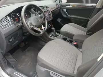 VW Tiguan 2.0 TDI Life DSG  AHK ACC NAV R-CAM PDC
