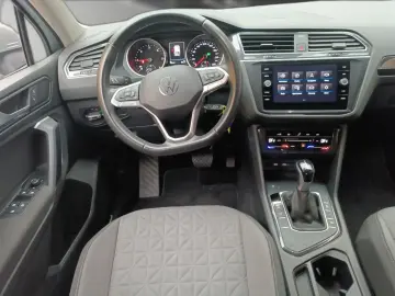 VW Tiguan 2.0 TDI Life DSG  AHK ACC NAV R-CAM PDC