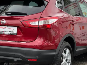 NISSAN QASHQAI TEKNA