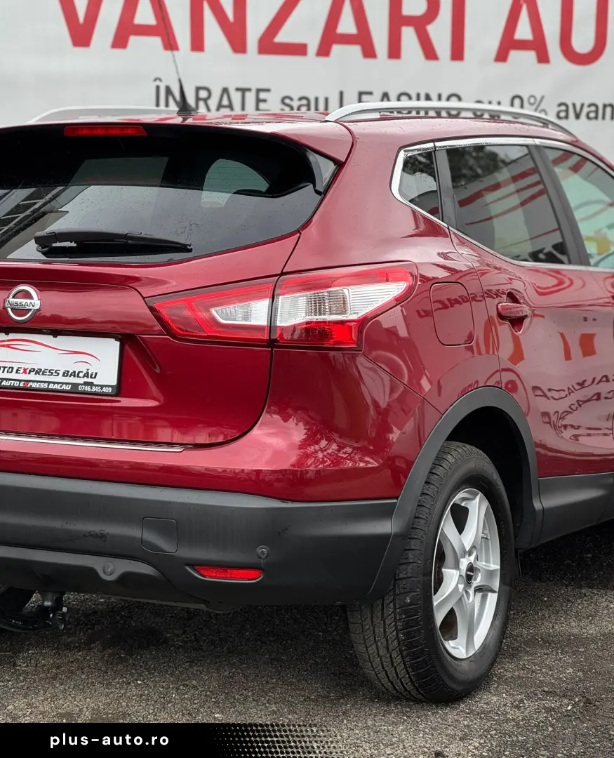 NISSAN QASHQAI TEKNA
