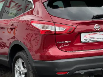 NISSAN QASHQAI TEKNA