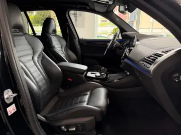 BMW X3 M40i xDrive   Harman Kardon   Head -up