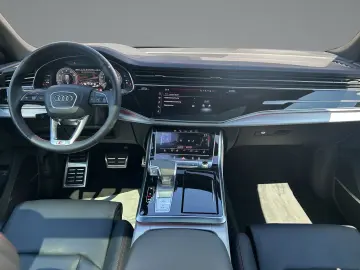AUDI Q8 55 TFSI e quattro S-LINE MATRIX PANO HUD AHK