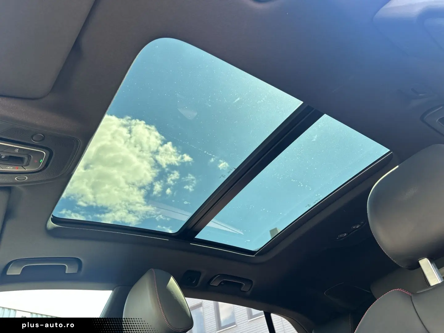 AUDI Q8 55 TFSI e quattro S-LINE MATRIX PANO HUD AHK