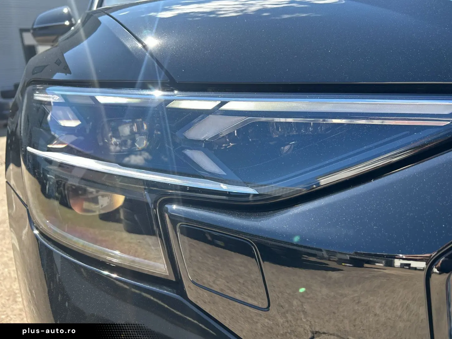 AUDI Q8 55 TFSI e quattro S-LINE MATRIX PANO HUD AHK