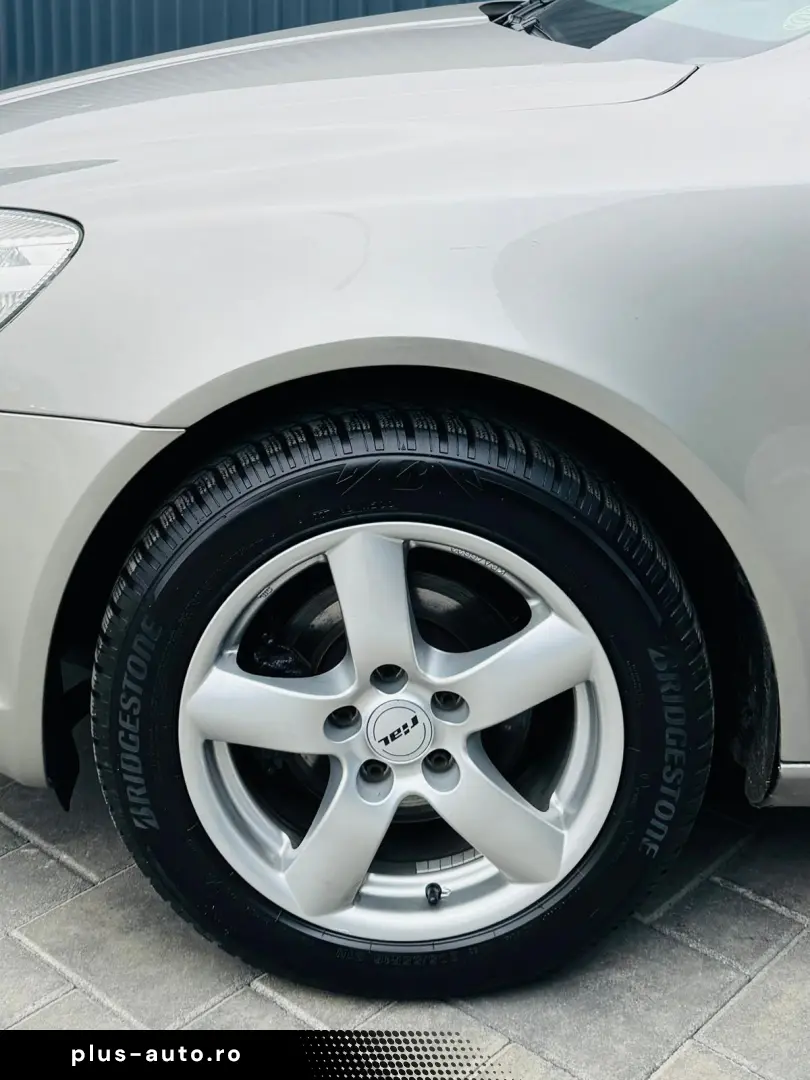 SKODA OCTAVIA II FACELIFT   FAB 11.2009   1.4 BENZINA 122CP