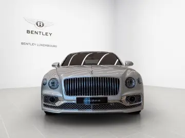 Bentley Flying Spur Azure V8