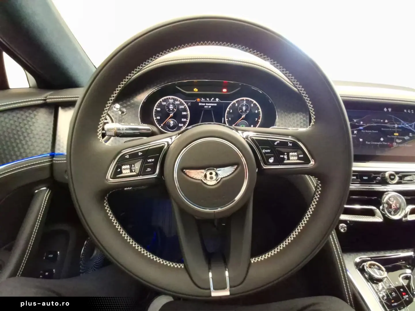 Bentley Flying Spur Azure V8
