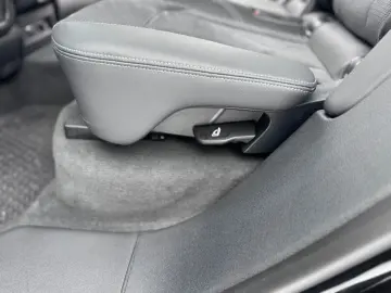 AUDI Q8 55 TFSI e quattro
