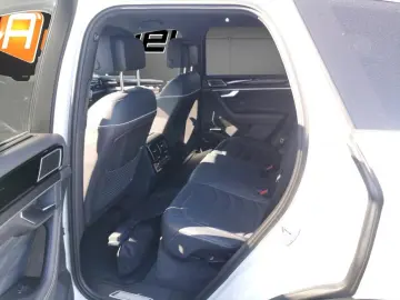 Volkswagen Touareg Elegance