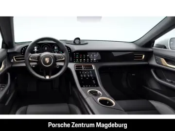 Porsche Taycan 4 Cross Turismo