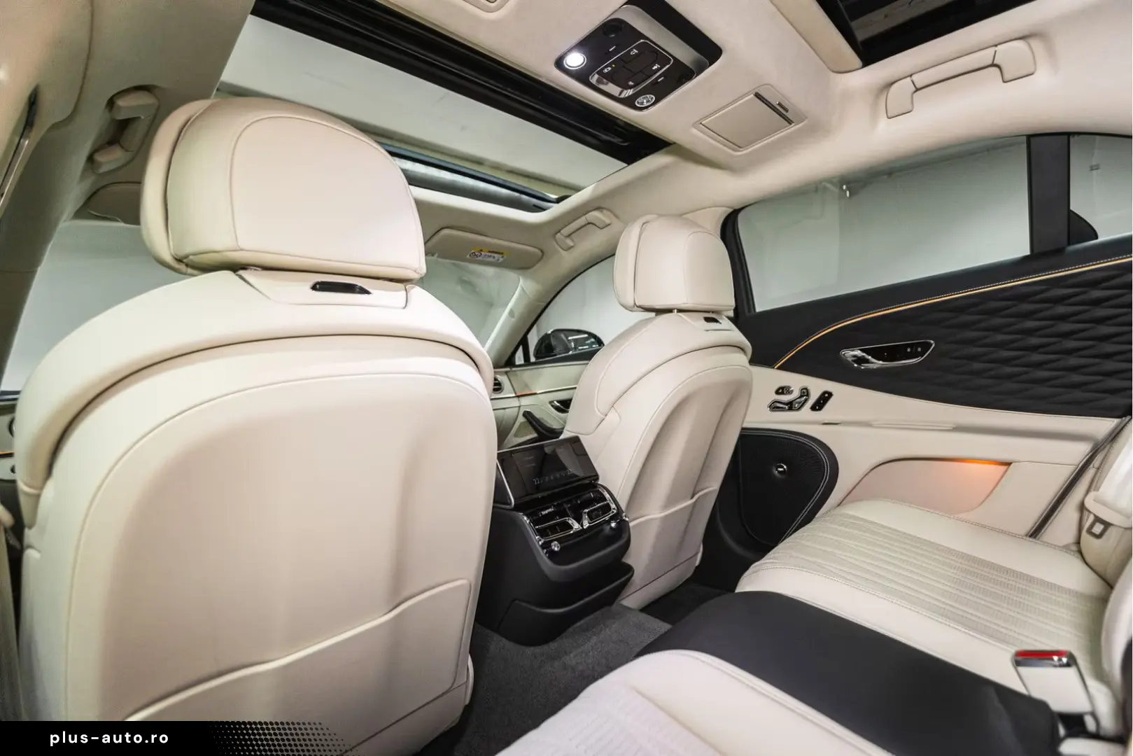 Bentley Flying Spur V8 Azure  Piano Linen Veneer Rotatin
