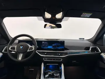BMW X6 30 d xDrive M Sport ACC HUD PANO HARMAN LUFT