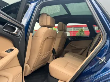 PORSCHE Macan Panorama PDLS  21 Alu ACC Premium Package