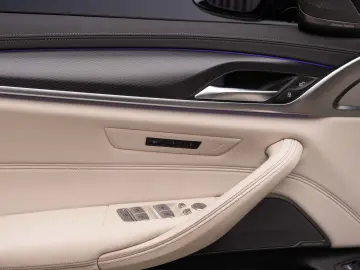 BMW 545e xDrive MSport Packet