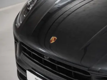 PORSCHE Macan Standheizung BOSE  Panorama