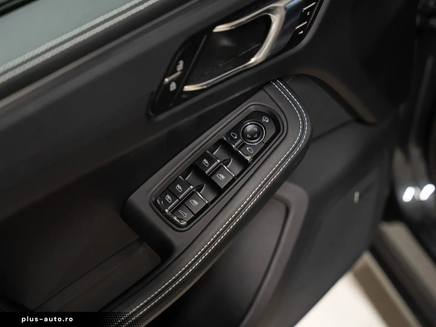 PORSCHE Macan Standheizung BOSE  Panorama