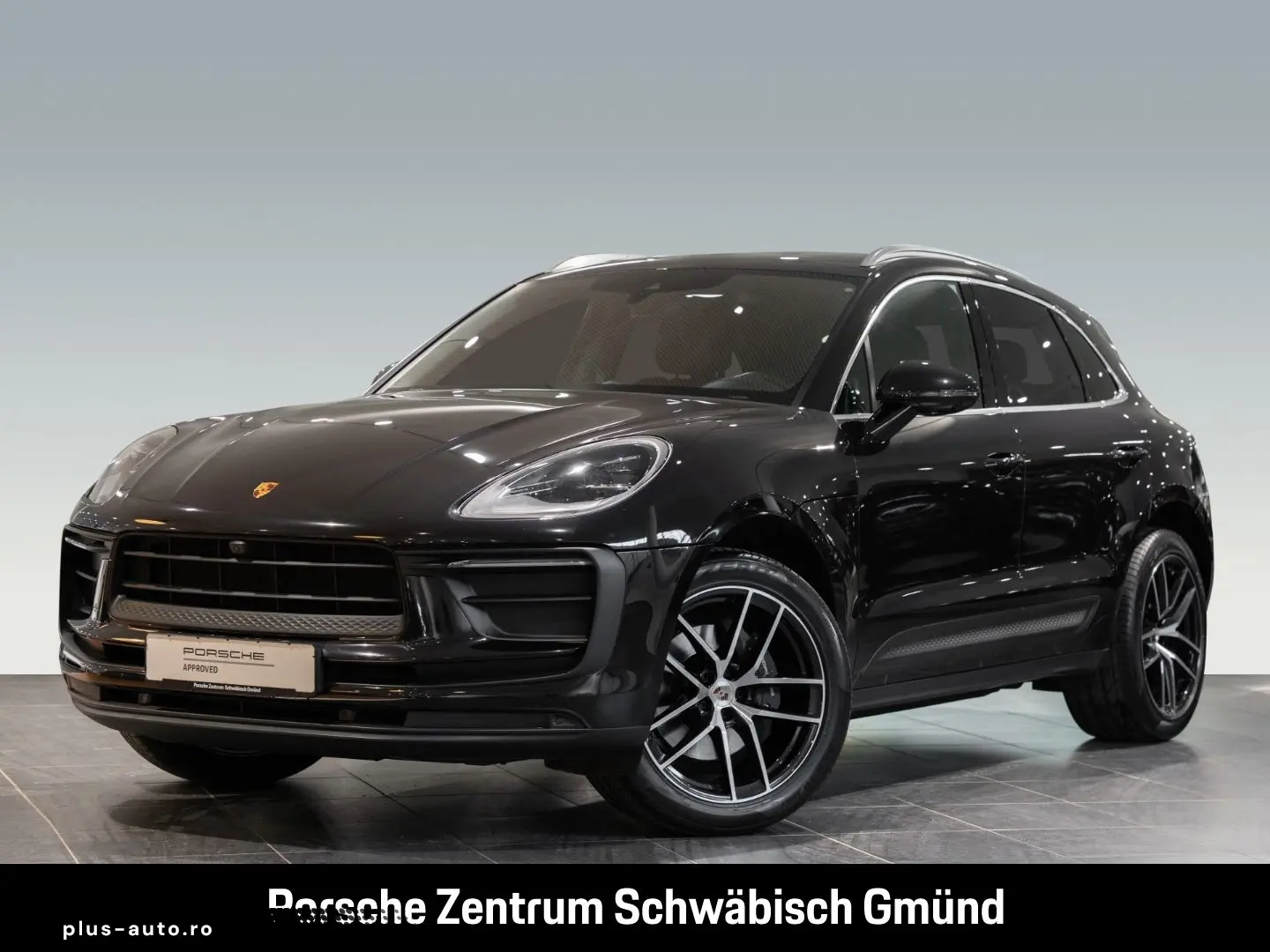 PORSCHE Macan Surround-View BOSE Luftfederung 20-Zoll