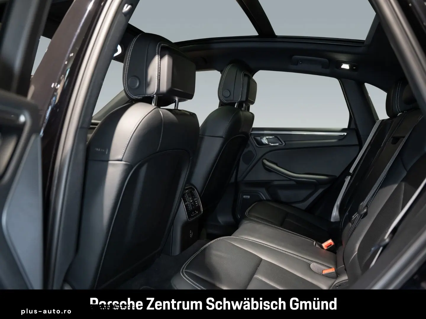 PORSCHE Macan Surround-View BOSE Luftfederung 20-Zoll