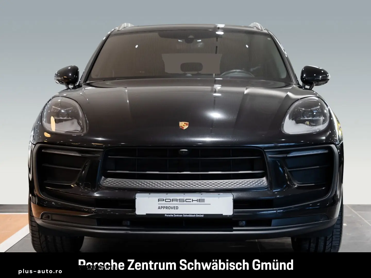 PORSCHE Macan Surround-View BOSE Luftfederung 20-Zoll