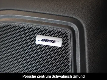PORSCHE Macan Surround-View BOSE Luftfederung 20-Zoll
