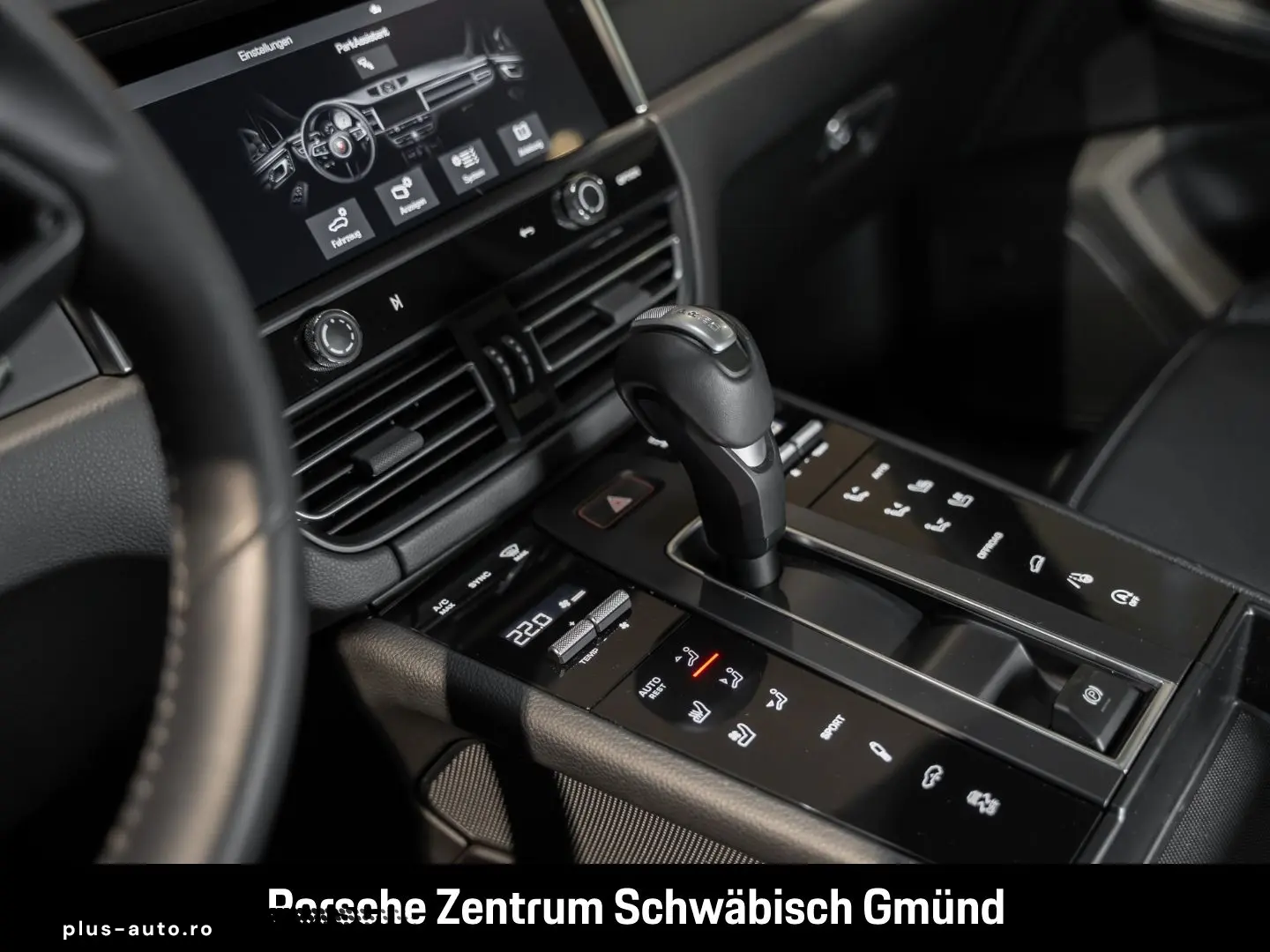 PORSCHE Macan Surround-View BOSE Luftfederung 20-Zoll