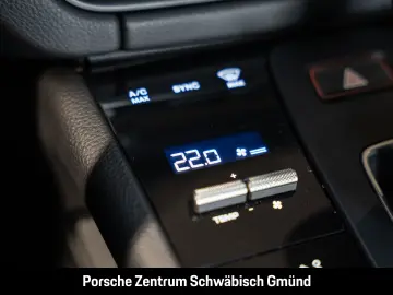 PORSCHE Macan Surround-View BOSE Luftfederung 20-Zoll