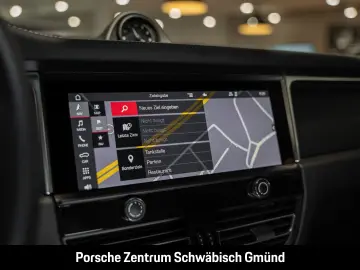 PORSCHE Macan Surround-View BOSE Luftfederung 20-Zoll