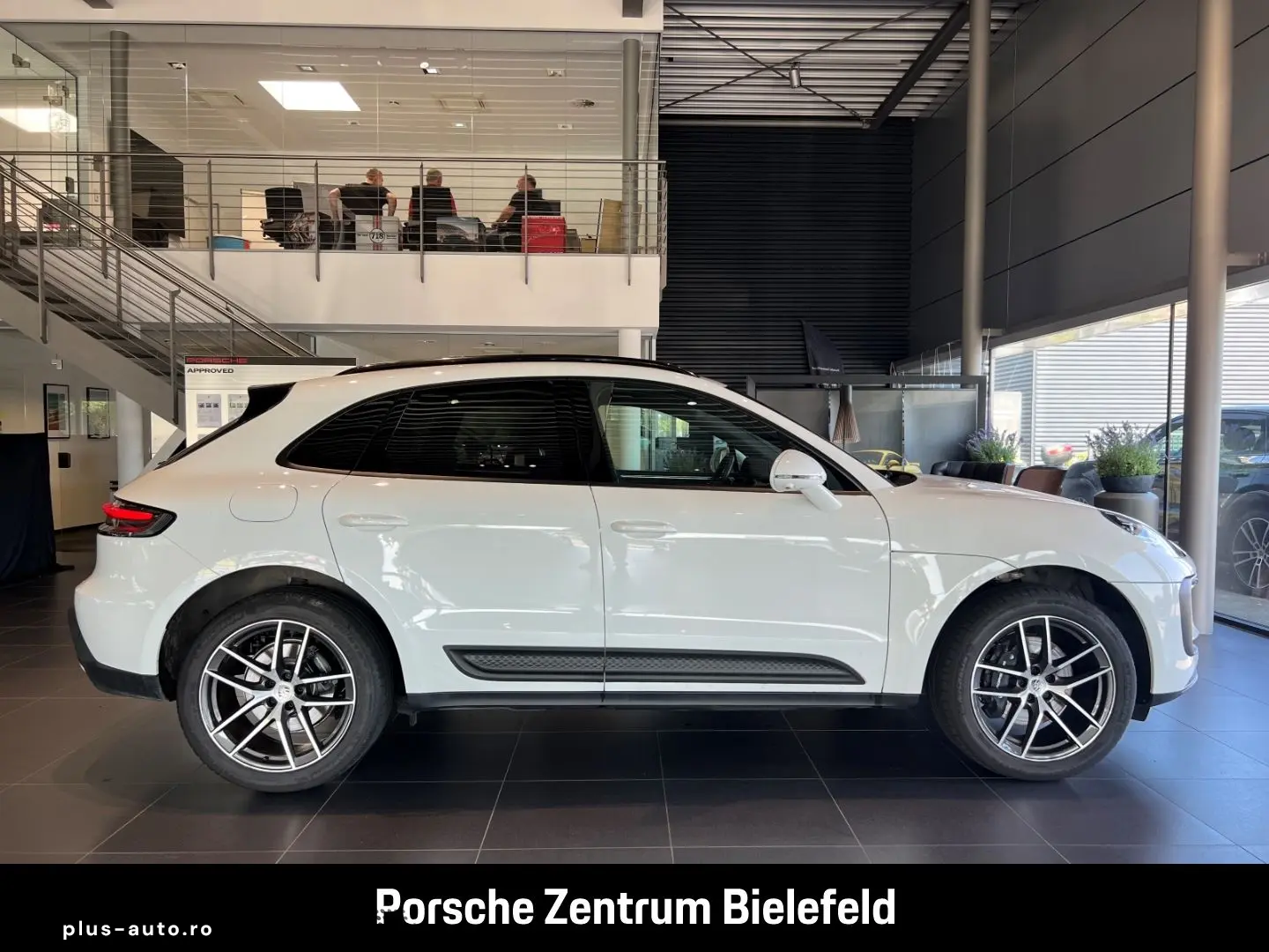 PORSCHE Macan Panorama Surround-View Rückfahrkamera LED