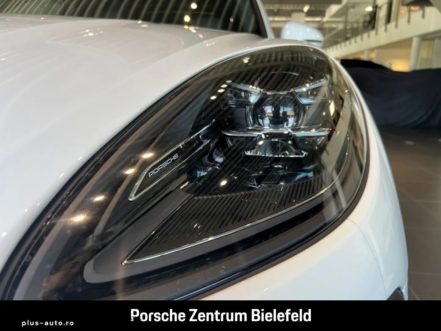 PORSCHE Macan Panorama Surround-View Rückfahrkamera LED