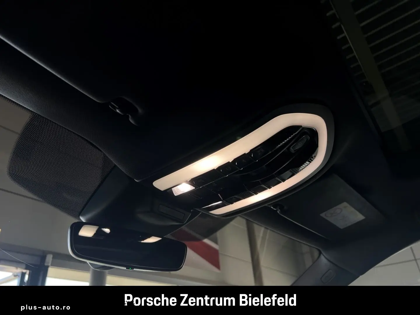 PORSCHE Macan Panorama Surround-View Rückfahrkamera LED