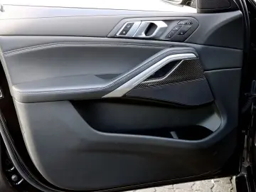 BMW X6 xDrive40d M Sport AHK Pano