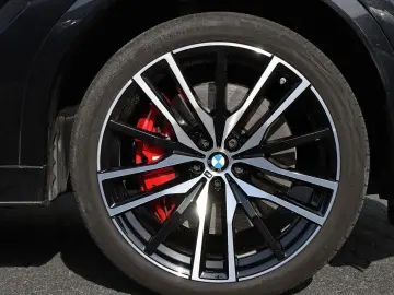 BMW X6 xDrive40d M Sport AHK Pano