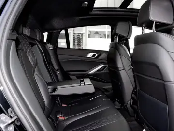 BMW X6 xDrive40d M Sport AHK Pano