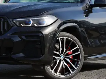 BMW X6 xDrive40d M Sport AHK Pano